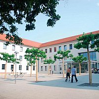 Franckesche Stiftungen mit neu umgestaltetem Haus 31 (Hans-Ahrbeck Haus)
